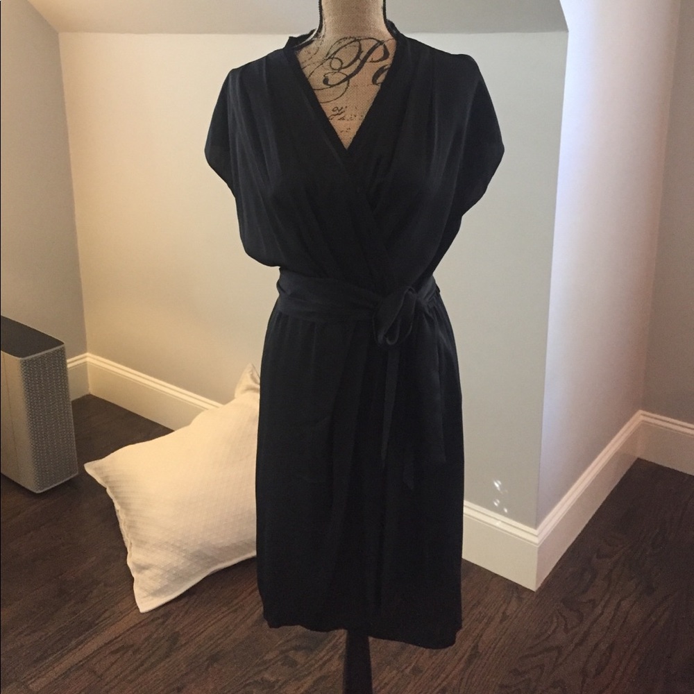 Diane Von Furstenberg Black Mini Dress